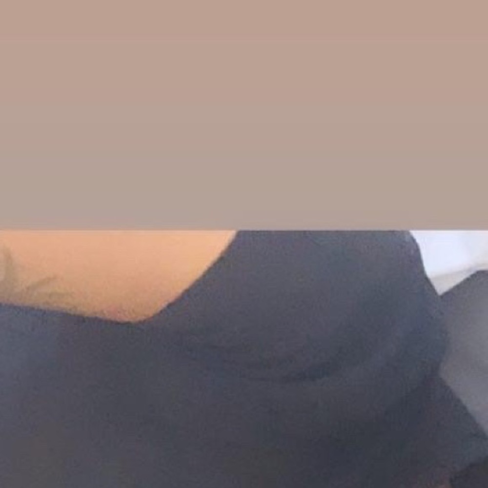 Meet your Posher, Nia